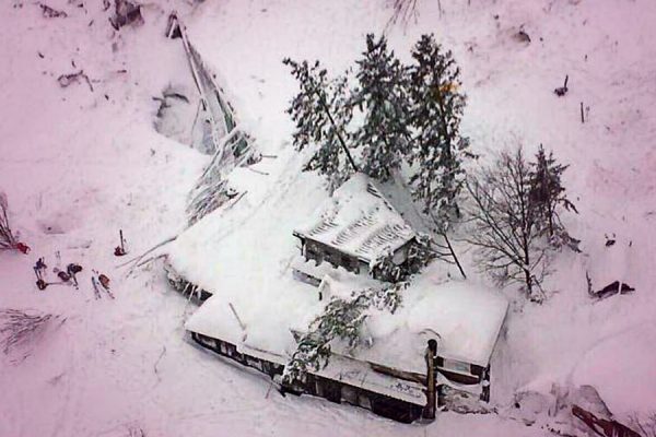 Man Survives Avalanche that hit Italian Hotel